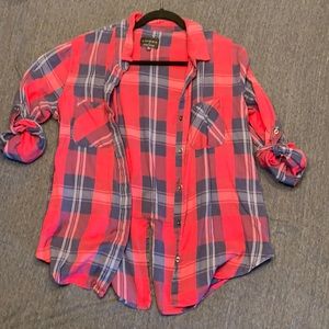 Classic plaid lightweight flannel